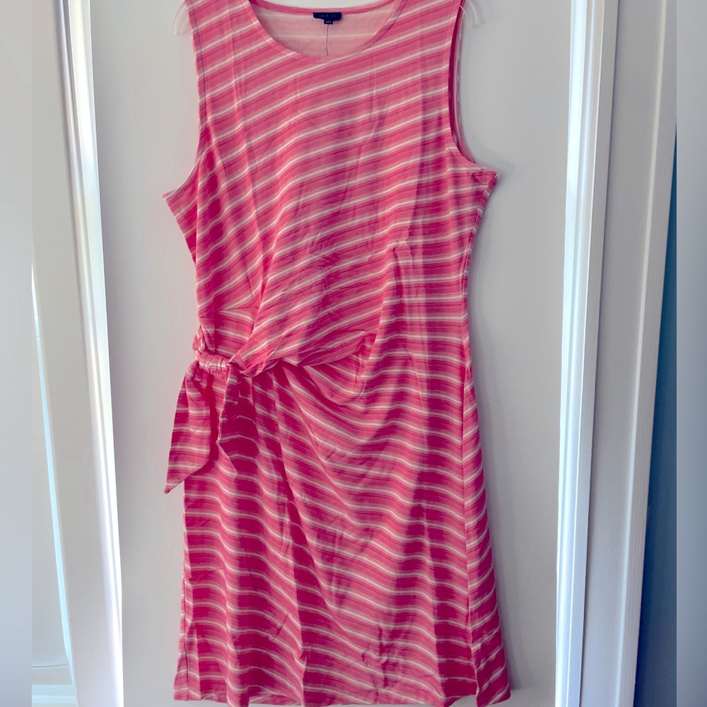 Women’s Sleeveless Summer Dress